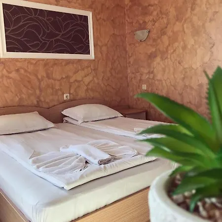 Val And Kate Guest house